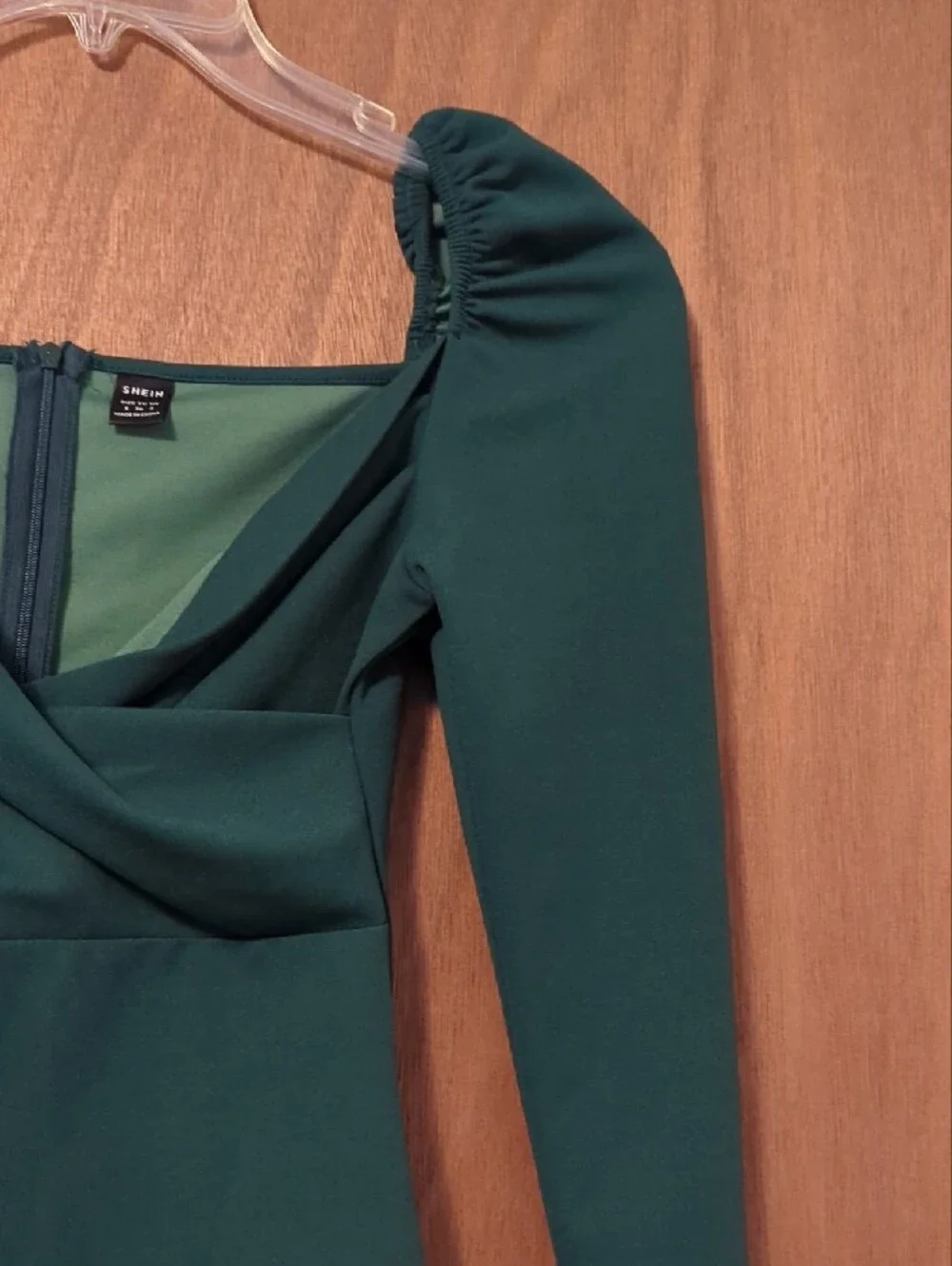 SHEIN Dark Green Long Sleeve Puff Shoulder Top